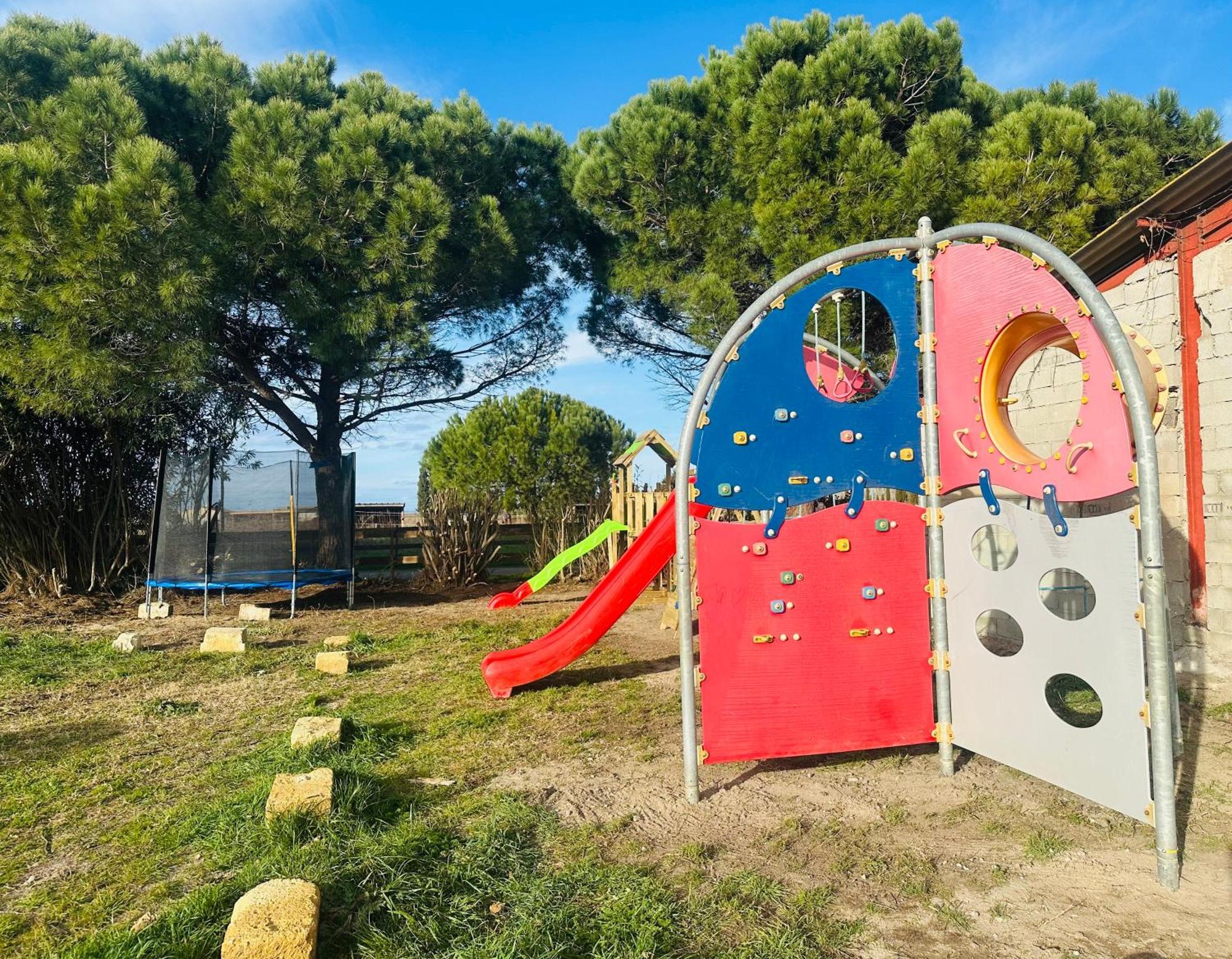Les Appartements Du Mas - Rose Marie Aigues-Mortes Luaran gambar