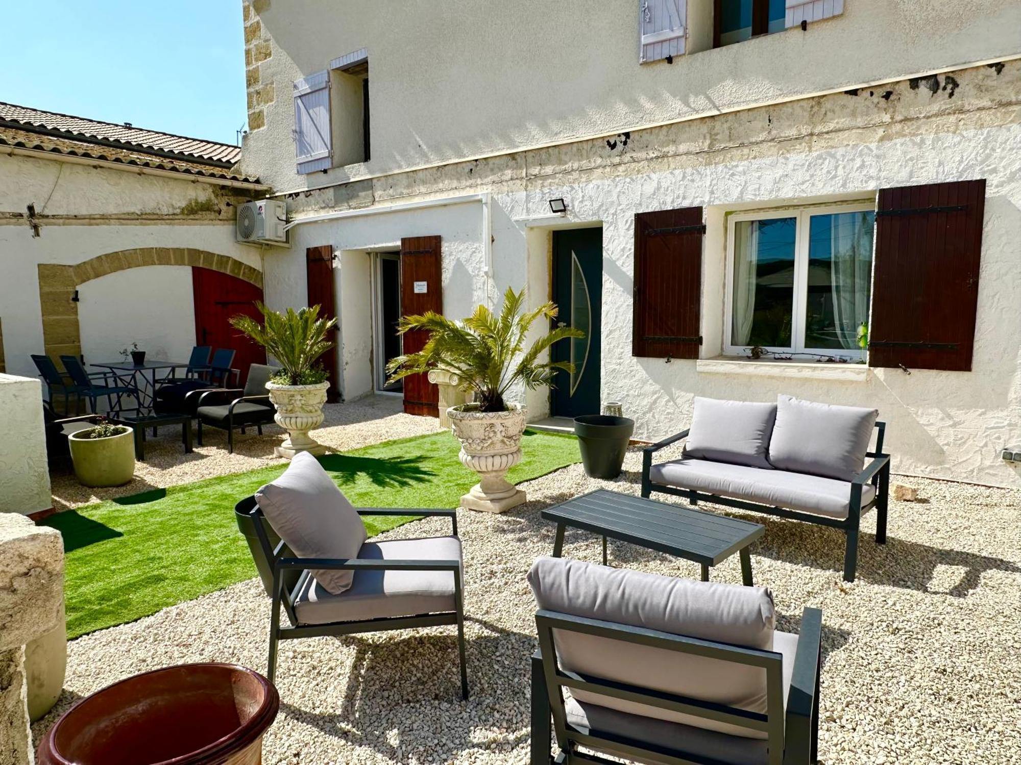 Les Appartements Du Mas - Rose Marie Aigues-Mortes Luaran gambar